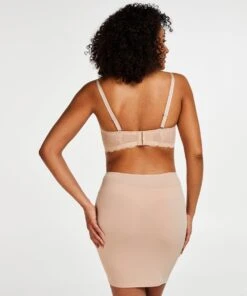 Hunkemöller Gladmakende Onderrok - Level 1 - Maat M -Sloggi Bikini Winkle 1000x1200 106