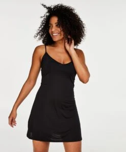 Hunkemöller Gladmakende Onderjurk - Level 1 - Maat M -Sloggi Bikini Winkle 1000x1200 123