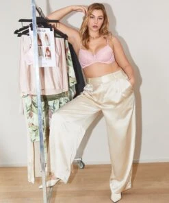 Hunkemöller Dames Lingerie Voorgevormde Beugel Bh Leonie - Roze - Maat C80 15 Hunkemöller Dames Lingerie Voorgevormde Beugel Bh Leonie - Roze - Maat C80 -Sloggi Bikini Winkle 1000x1200 27