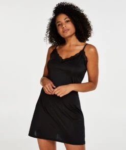 Hunkemöller Dames Lingerie Gladmakende Onderjurk Kant - Level 1 - Zwart - Maat L -Sloggi Bikini Winkle 1009x1200 2