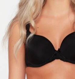 Lingadore Bh Mousse Cups Daily Beugelbh Met Mousse Cups - Winetasting - Maat 85 B -Sloggi Bikini Winkle 1145x1200