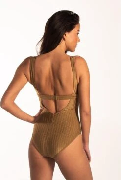 Beachlife Dull Gold V-hals Badpak - Dames - Maat 36F 7 Beachlife Dull Gold V-hals Badpak - Dames - Maat 36F -Sloggi Bikini Winkle 806x1200