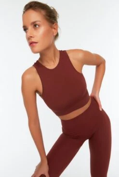 Trendyol Vrouwen Sportbeha 13 Trendyol Vrouwen Sportbeha -Sloggi Bikini Winkle 810x1200 1