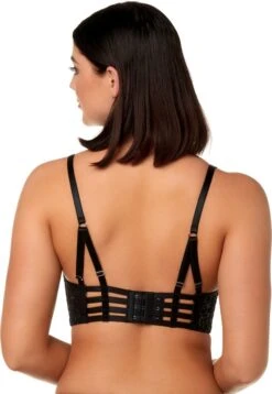 After Eden D-Cup & Up Nina Longline Beha 10 After Eden D-Cup & Up Nina Longline Beha -Sloggi Bikini Winkle 827x1200 1