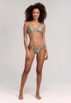 SHIWI Amy Dames Bikini Groen - Maat 38 -Sloggi Bikini Winkle 831x1200 25