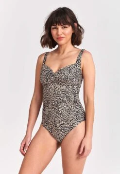 SHIWI Lisa Dames Badpak Beige - Maat 34 -Sloggi Bikini Winkle 831x1200 3