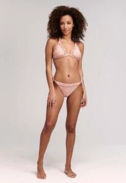 SHIWI Liz Dames Bikini Aqua Blauw - Maat 44 -Sloggi Bikini Winkle 831x1200 81