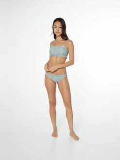 Protest Prtcapelo Bandeau-bikini Dames - Maat M/38 10 Protest Prtcapelo Bandeau-bikini Dames - Maat M/38 -Sloggi Bikini Winkle 900x1200 37