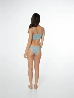 Protest Prtcapelo Bandeau-bikini Dames - Maat M/38 11 Protest Prtcapelo Bandeau-bikini Dames - Maat M/38 -Sloggi Bikini Winkle 900x1200 38