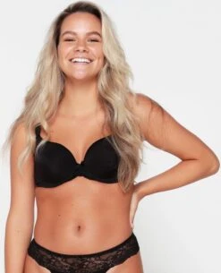 Lingadore Bh Mousse Cups Daily Beugelbh Met Mousse Cups - Winetasting - Maat 85 B -Sloggi Bikini Winkle 972x1200